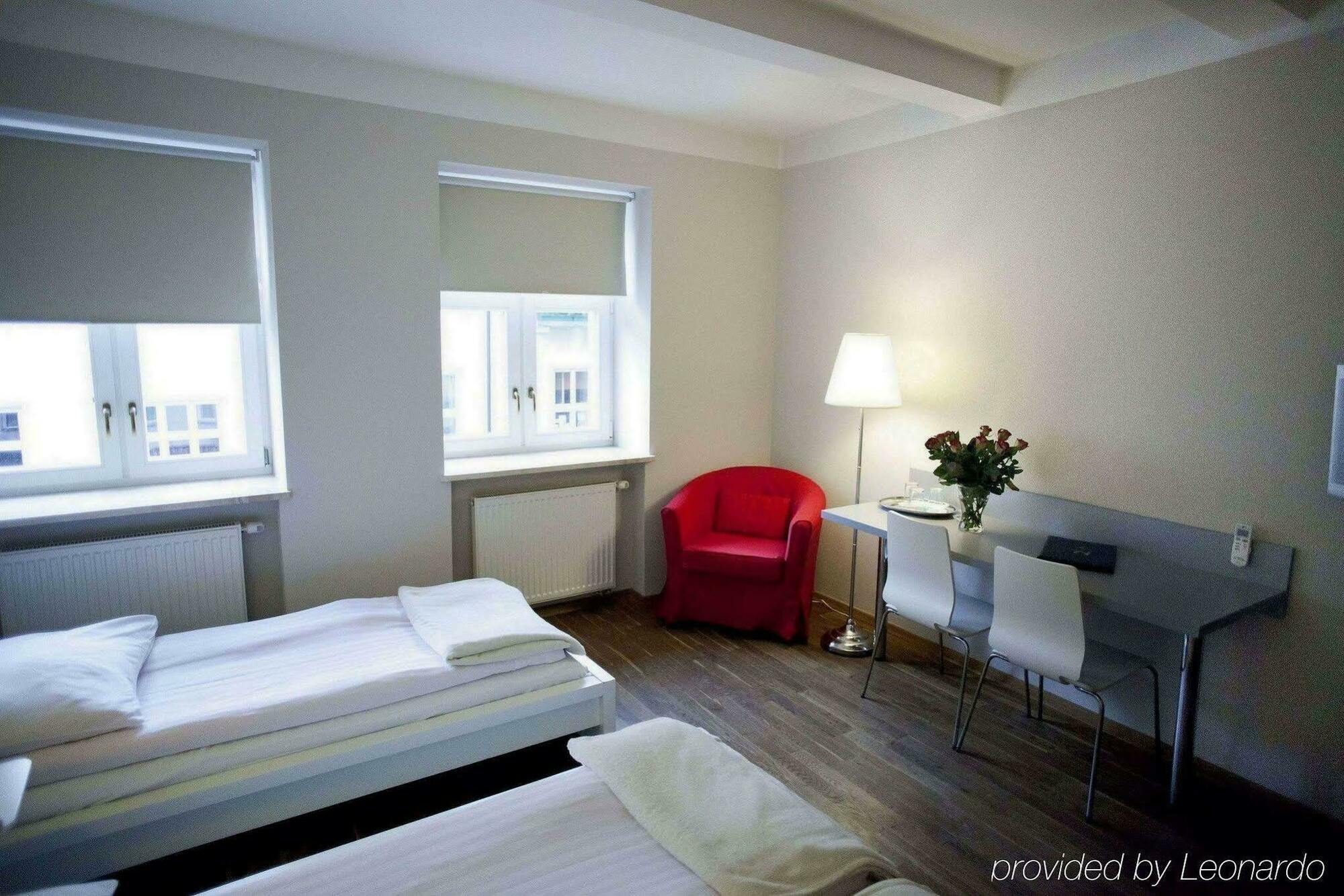 Floryan Old Town 3*
